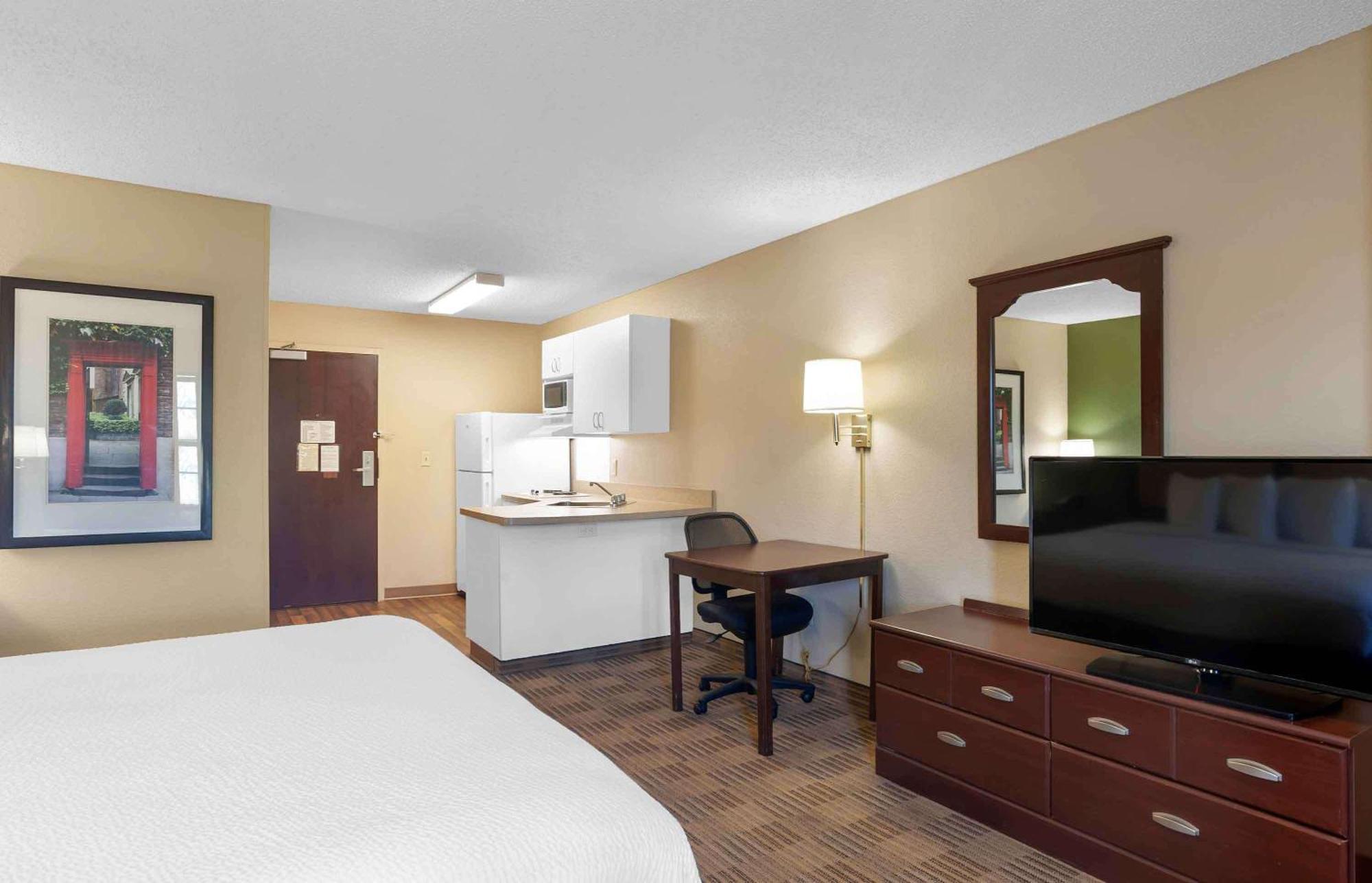 Extended Stay America Select Suites - Jacksonville - Baymeadows Ngoại thất bức ảnh