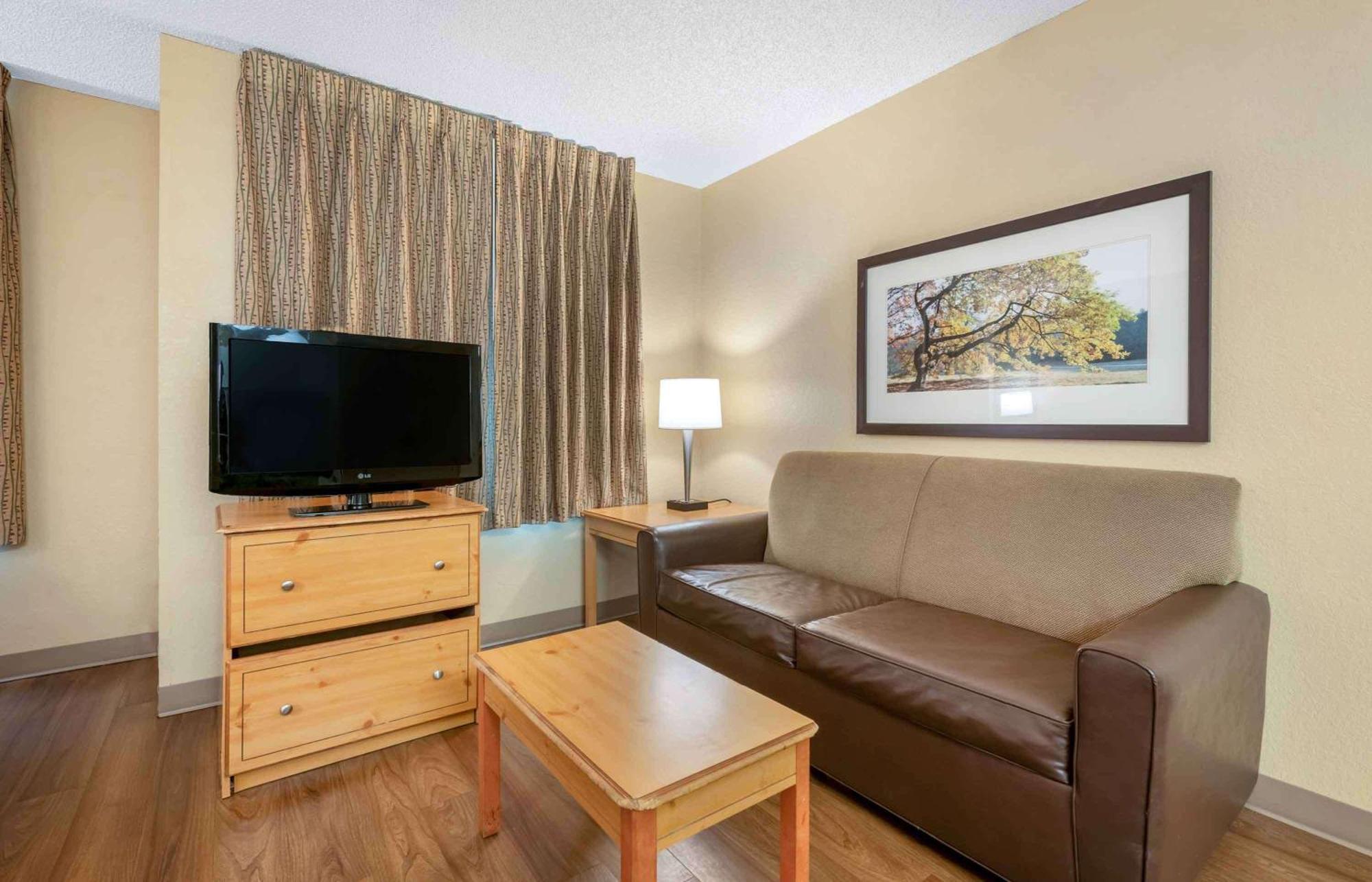 Extended Stay America Select Suites - Jacksonville - Baymeadows Ngoại thất bức ảnh
