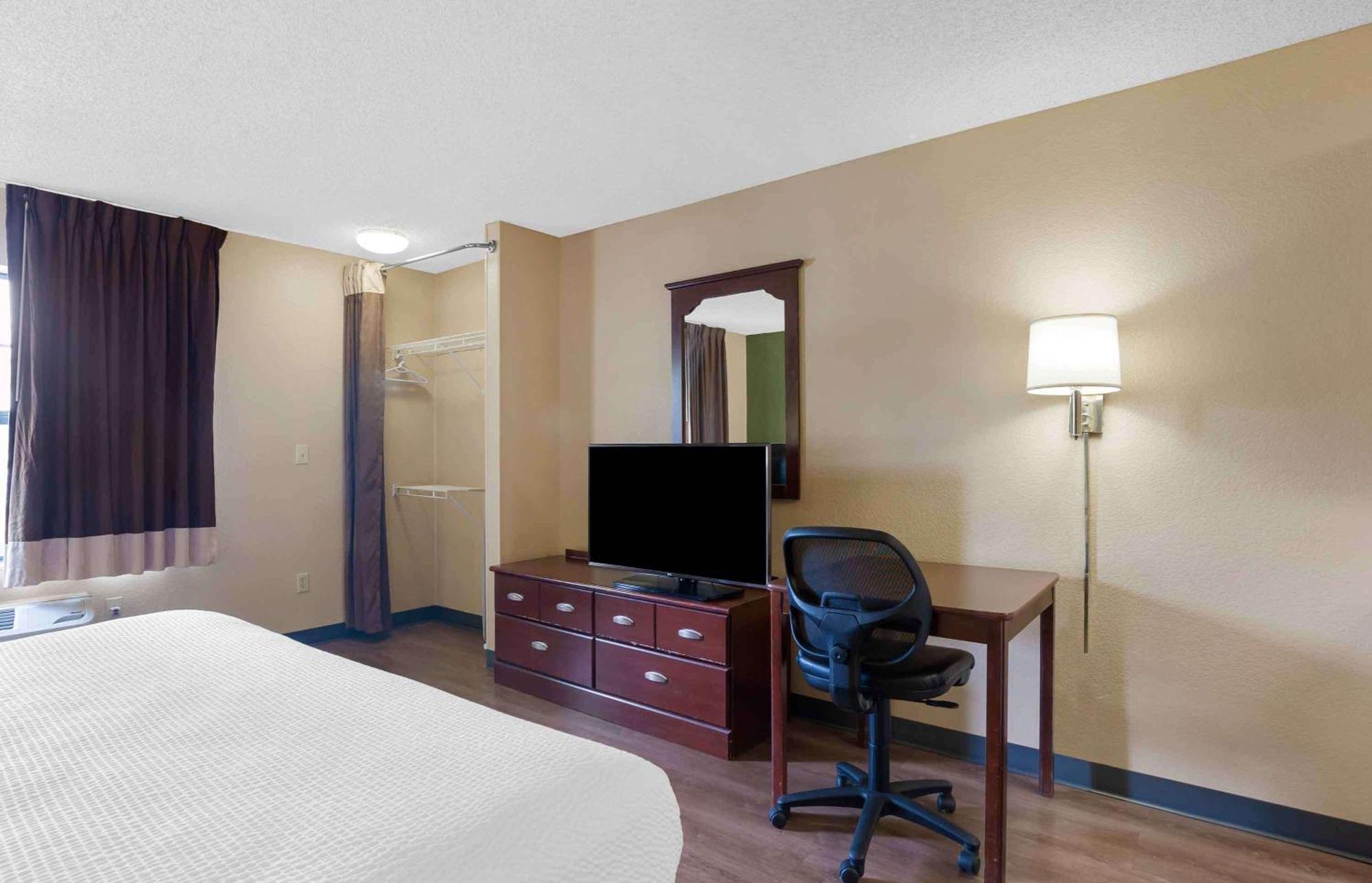 Extended Stay America Select Suites - Jacksonville - Baymeadows Ngoại thất bức ảnh