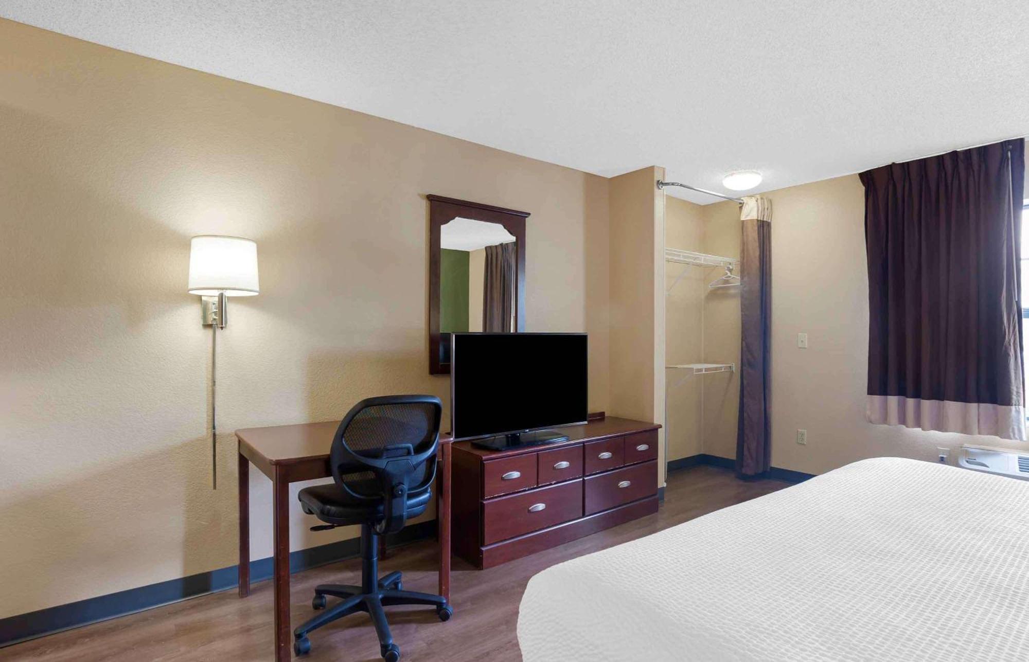 Extended Stay America Select Suites - Jacksonville - Baymeadows Ngoại thất bức ảnh