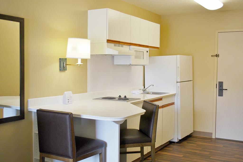 Extended Stay America Select Suites - Jacksonville - Baymeadows Ngoại thất bức ảnh
